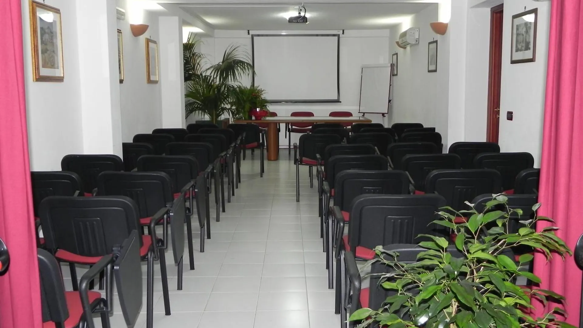 Torreata Hotel&Residence Palermo 3*,  Italia